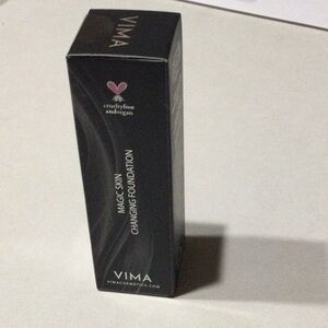 VIMA magic skin changing Foundation + free eyeliner